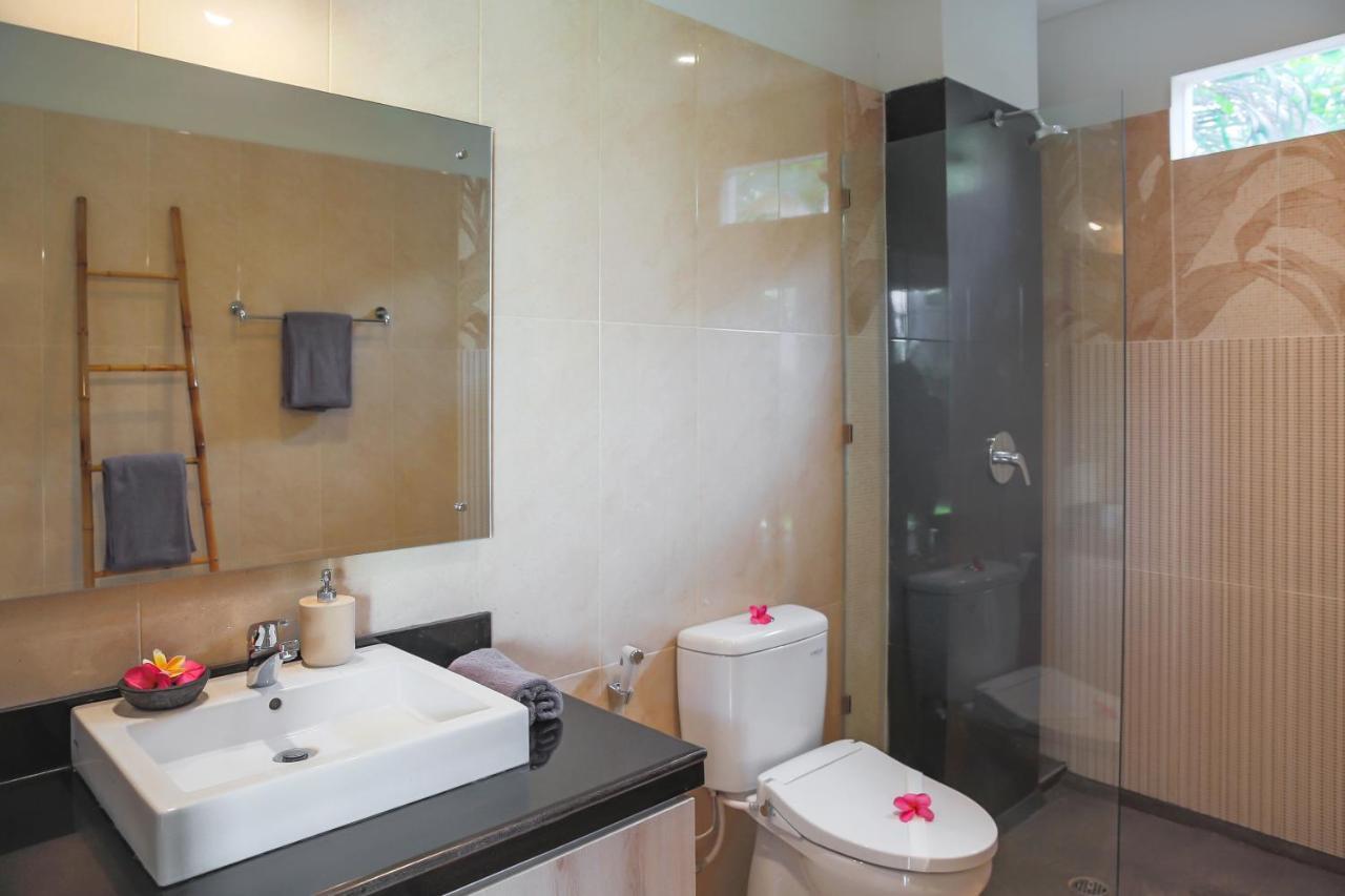 Villa 66, 5 Min Walk To Double 6 Beach Seminyak Buitenkant foto