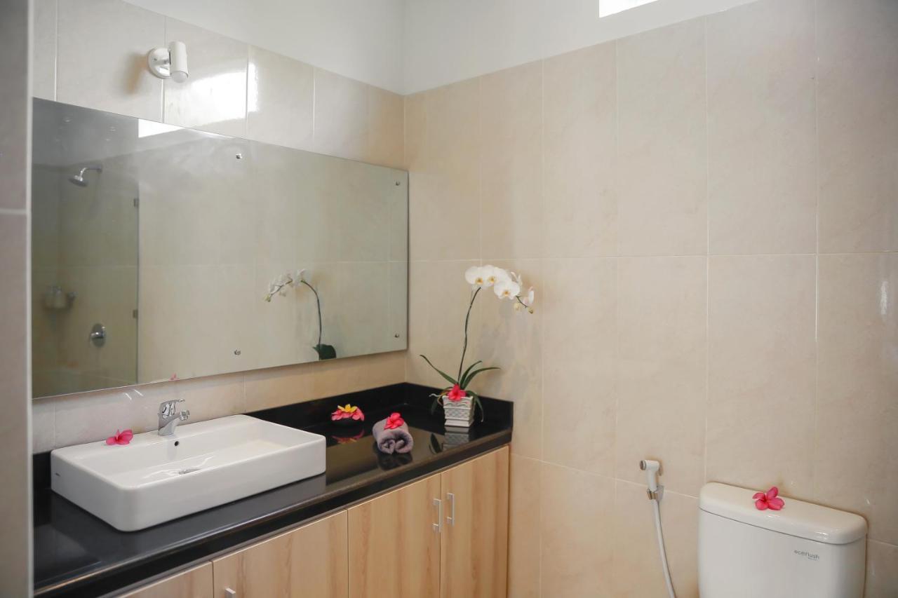 Villa 66, 5 Min Walk To Double 6 Beach Seminyak Buitenkant foto
